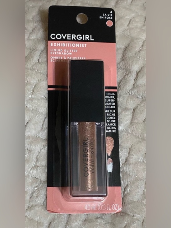 COVERGIRL Other - Covergirl liquid glitter eye shadow
